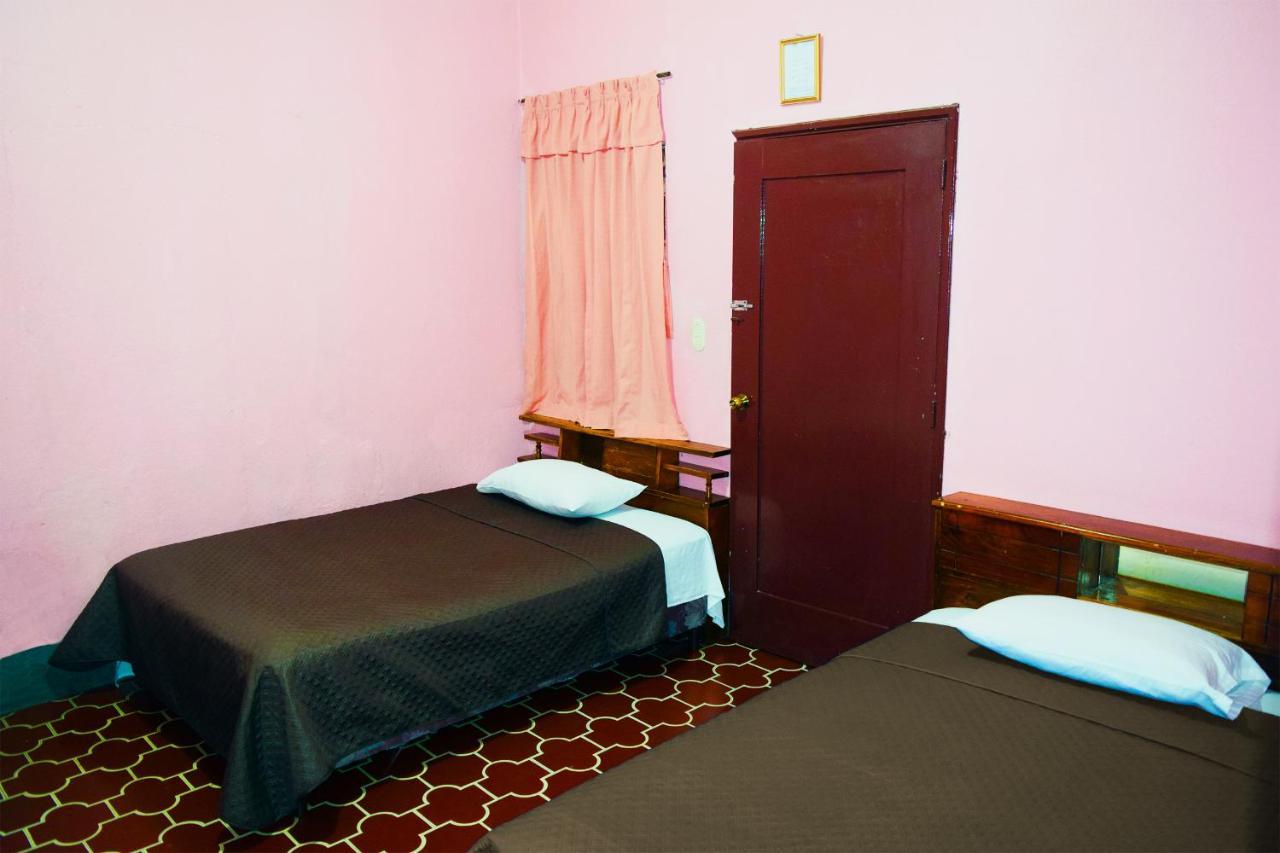 Hotel Fuentes Гватемала Экстерьер фото