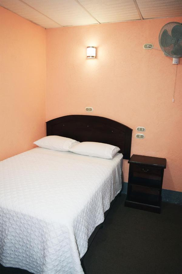 Hotel Fuentes Гватемала Экстерьер фото